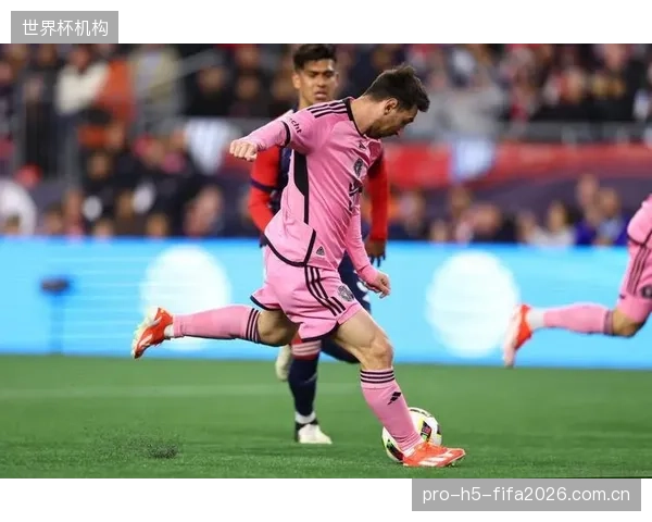 英格兰在与迈阿密FC的封闭热身赛中6-0大胜，且无球员出现伤病或纪律问题。